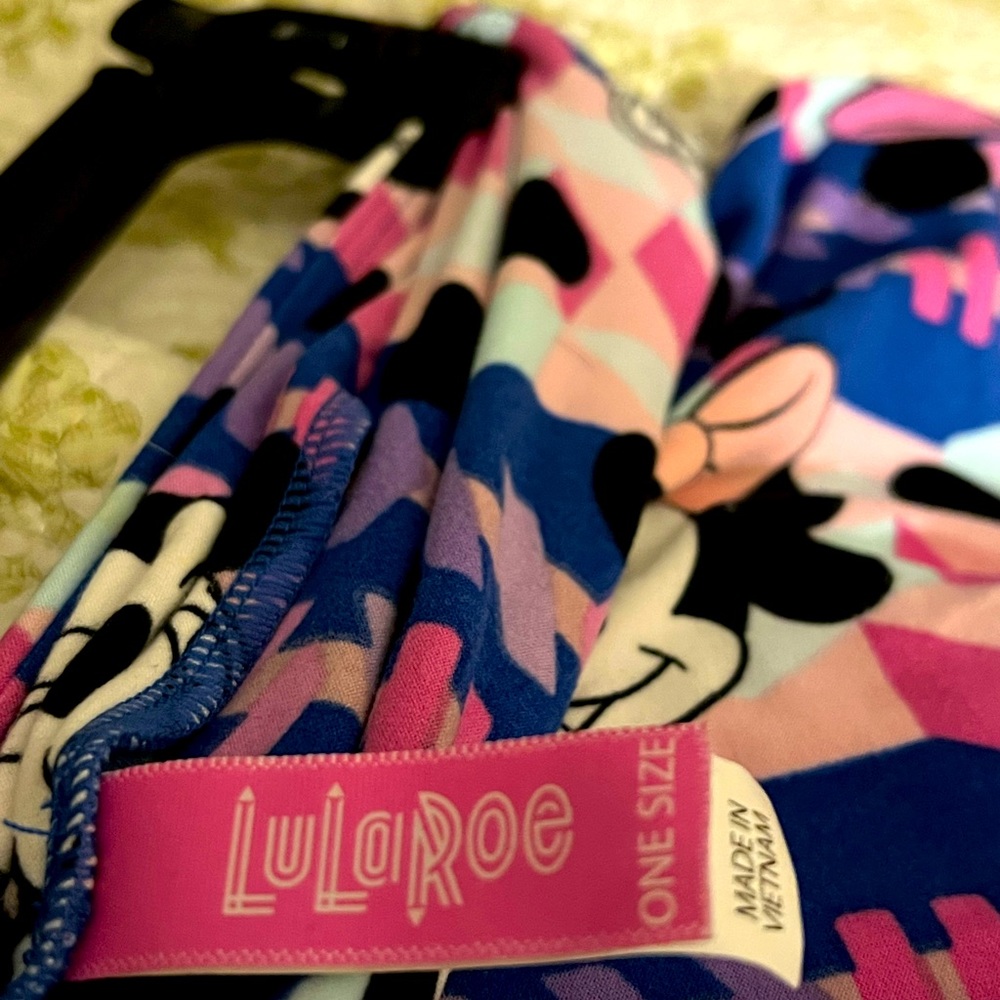 Disney’s Minnie Mouse leggings